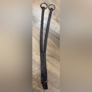 Running martingale attachment